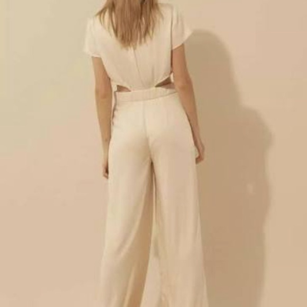 ba&sh satin cutout crew neck Cream Jumpsuit perfect for rehearsal dinner - Picture 3 of 4